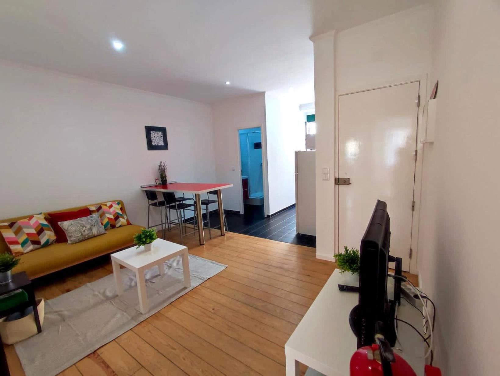 Red Passion Apartment Lisbon Bagian luar foto